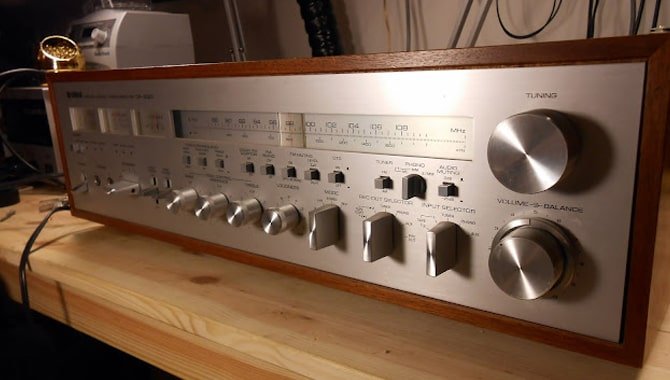 All about Vintage Receiver