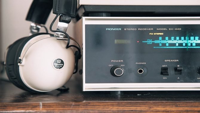 Difficulty Connecting Without Phono Input