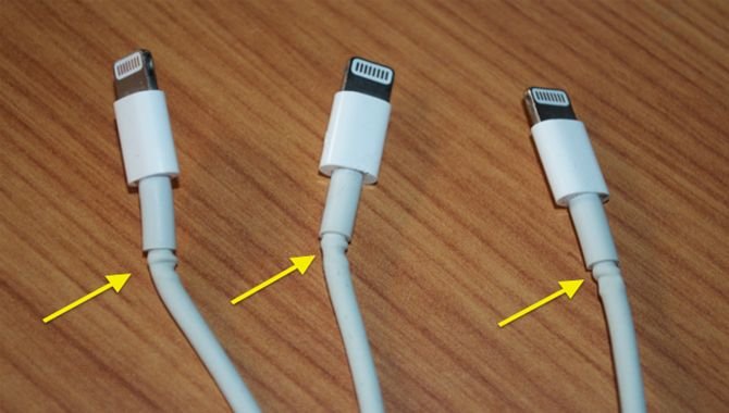 How-To-Straighten-A-Charging-Cable