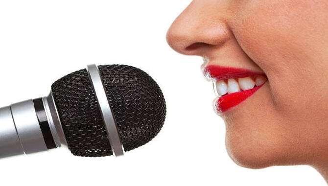 Microphone Talk