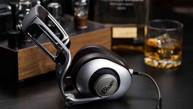 Some Important Factors You Should Keep In Mind Before Choosing A Pair Of Great Audiophile Headphones